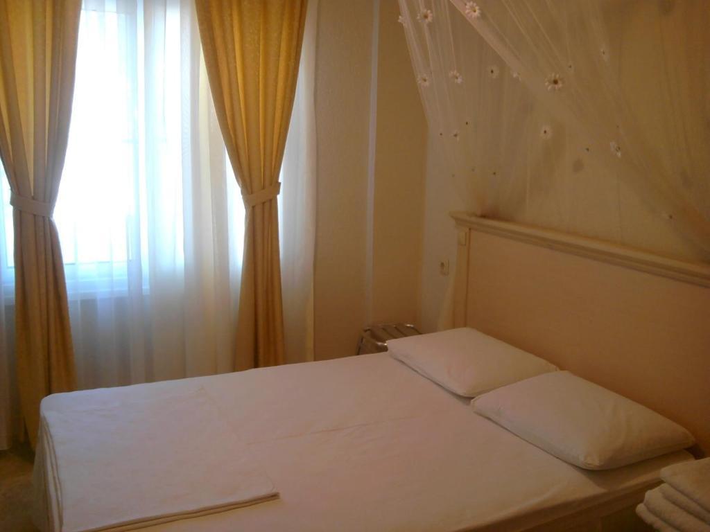 Melaike Hotel Foça Room photo